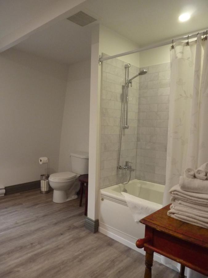 לה מלבאי Petite Plaisance Appartements מראה חיצוני תמונה