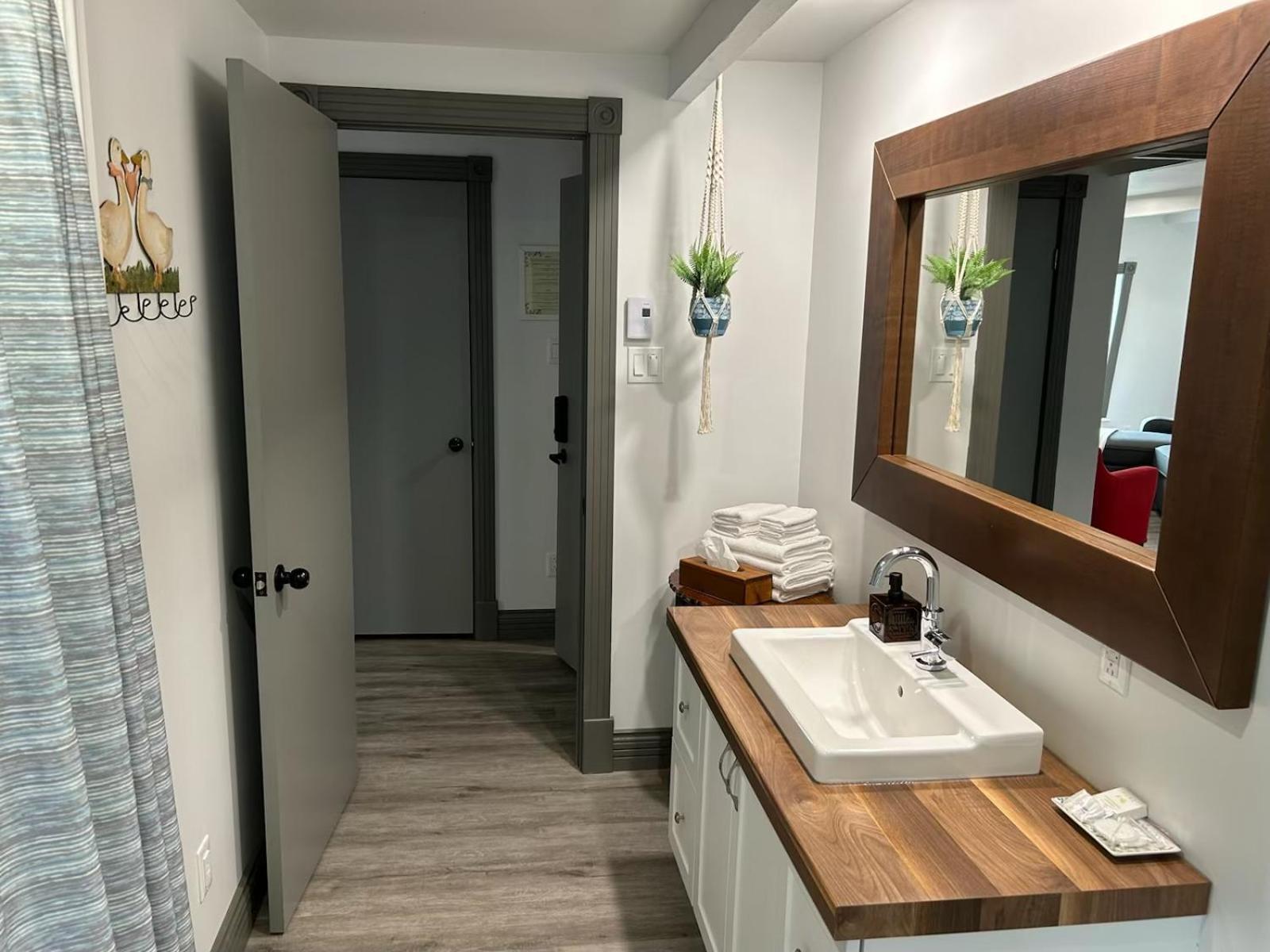 לה מלבאי Petite Plaisance Appartements מראה חיצוני תמונה